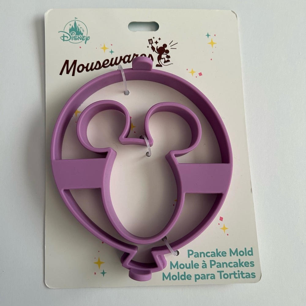 Disney kitchen pancake silicone mold nwt - Disney Mickey balloon
